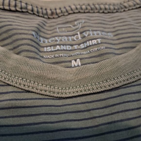 Vineyard Vines Island T Shirt - Picture 2 of 5